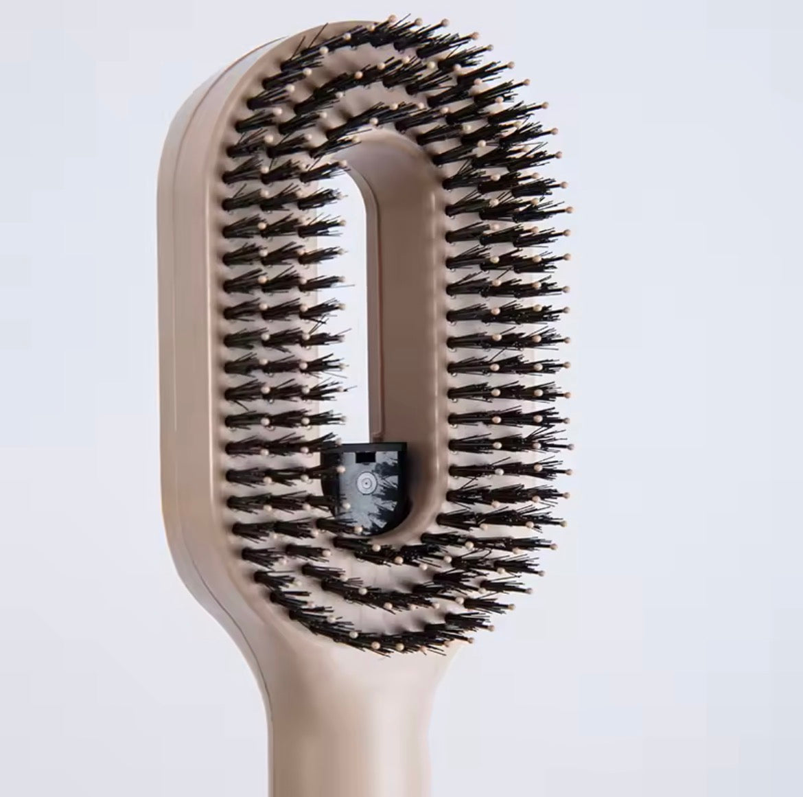 SprayLiss™ - Brosse lissant avec spray 2 en 1